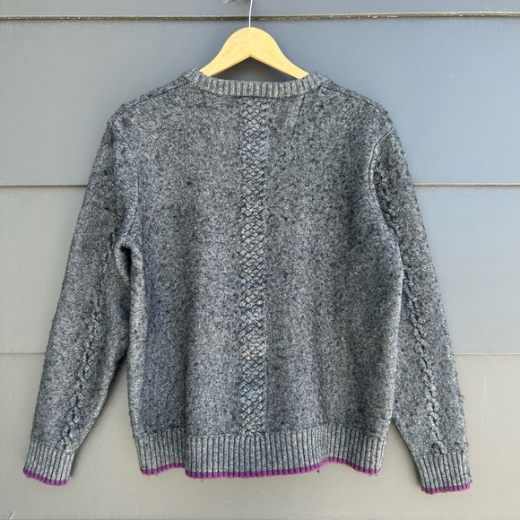 Classic Felted Heather Gray Sweater with Cable Detail - M - Picture 3 of 8
